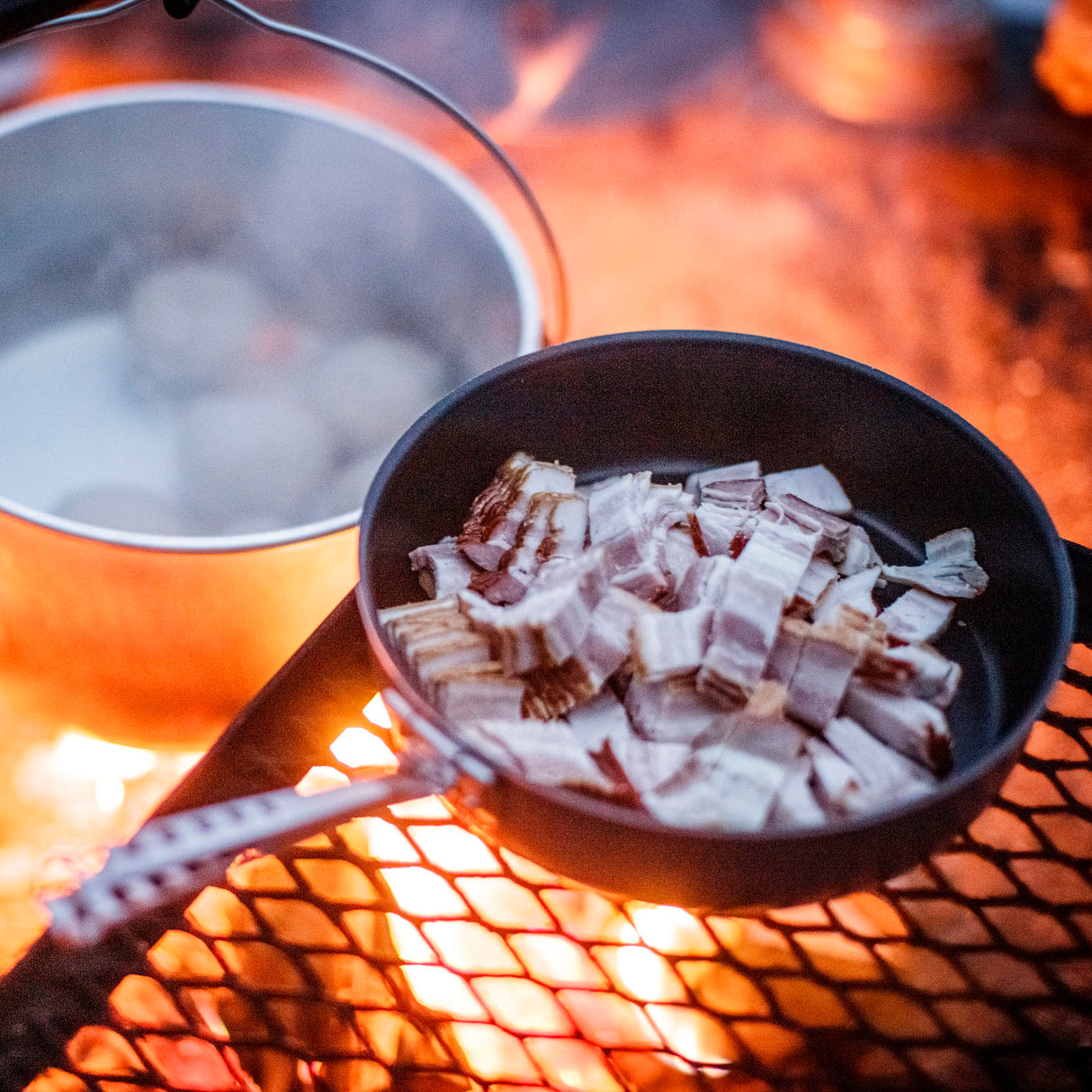 Trangia Non-Stick High-Sided Frying Pan with Foldable Handle & Lid, 20cm