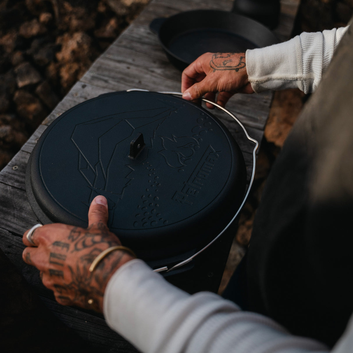 Petromax Essential Dutch Oven