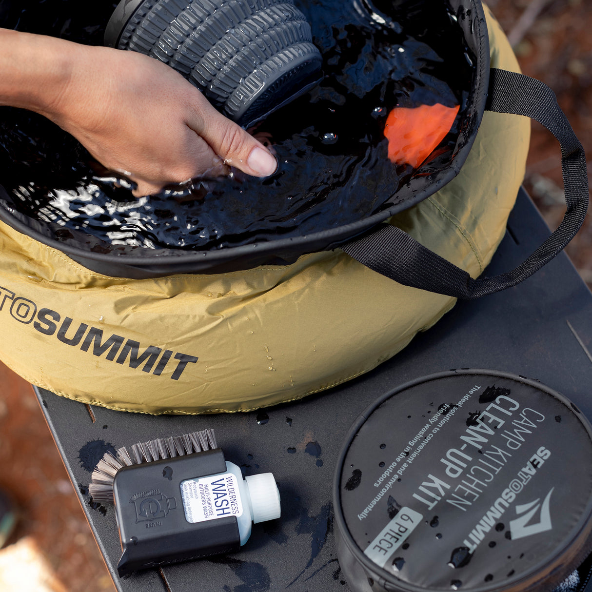 Sea To Summit Kitchen Sink with Handles, 10 Litre