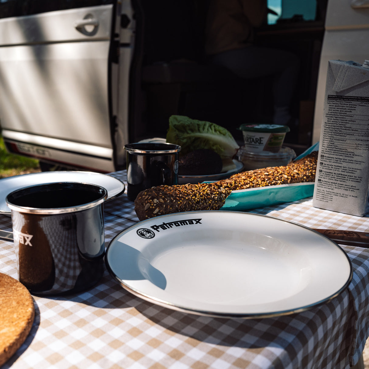 Petromax 26cm Enamel Dinner Plates, Set of 2