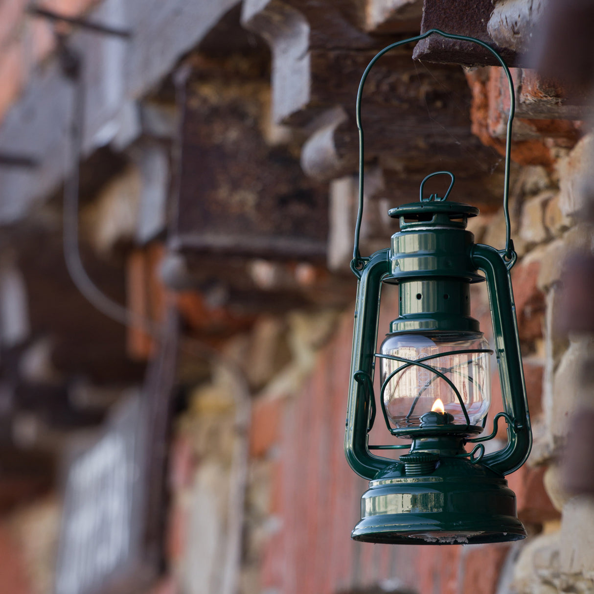 Feuerhand Hurricane Lantern 276