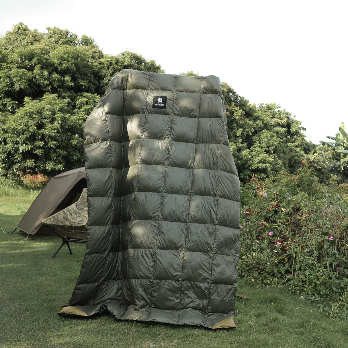 OneTigris Ultralight Oversized Down Camping Blanket
