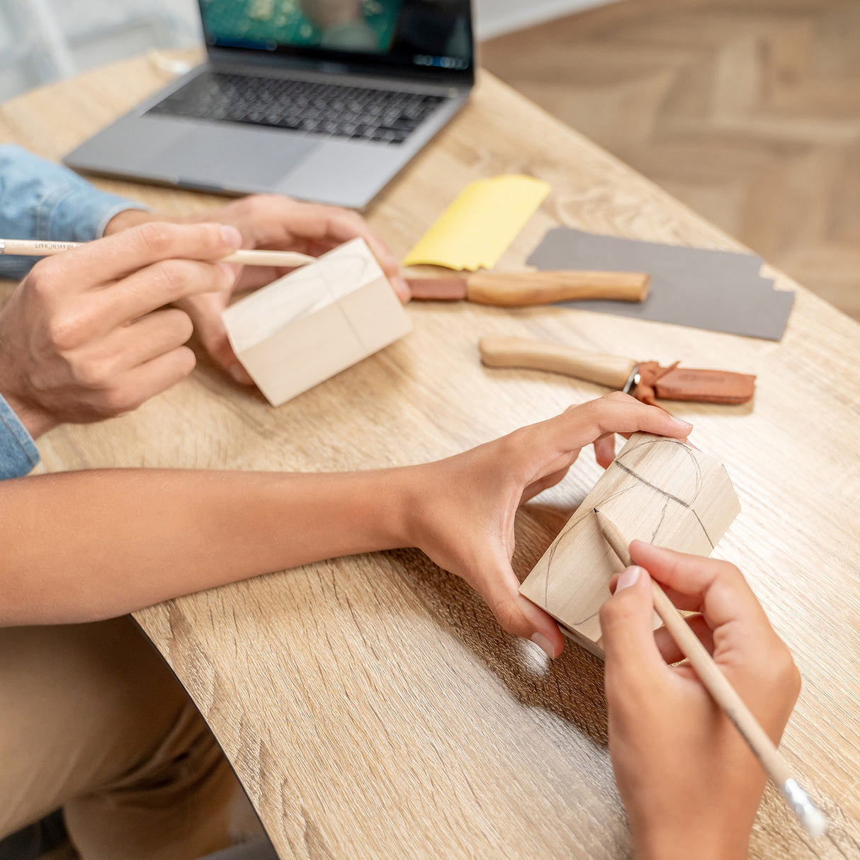 BeaverCraft Family Fun Mushroom Carving Kit, Set for 2 Carvers