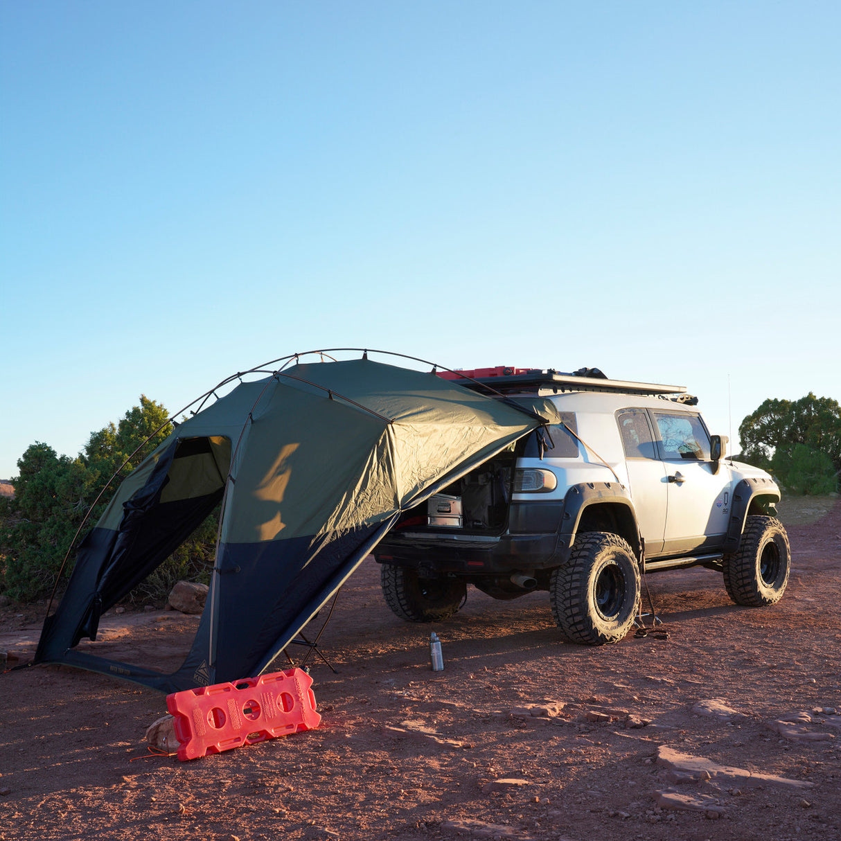 Kelty Highroads Vehicle Shelter