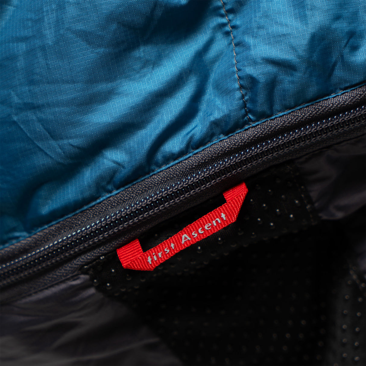 First Ascent Amplify Down 900 Sleeping Bag