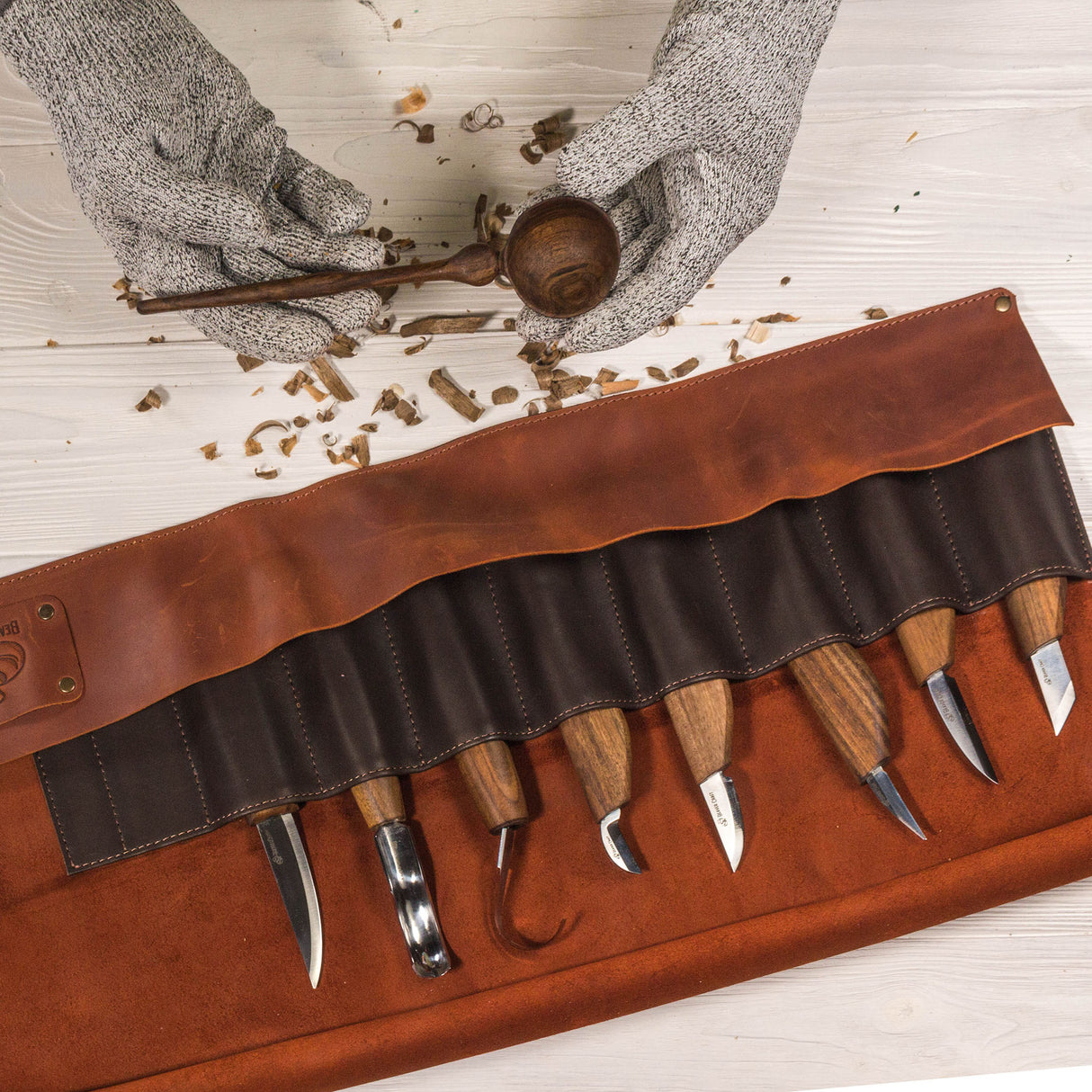 BeaverCraft 10 Piece Deluxe Wood Carving Set in Genuine Leather Tool Roll