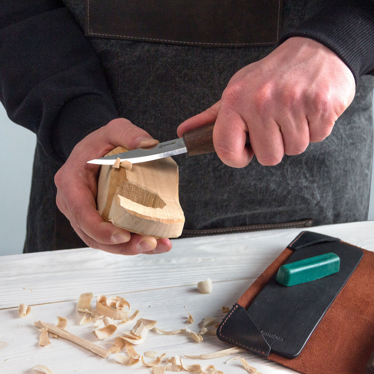 BeaverCraft C4 Sloyd Whittling Knife with Walnut Handle & Leather Sheath