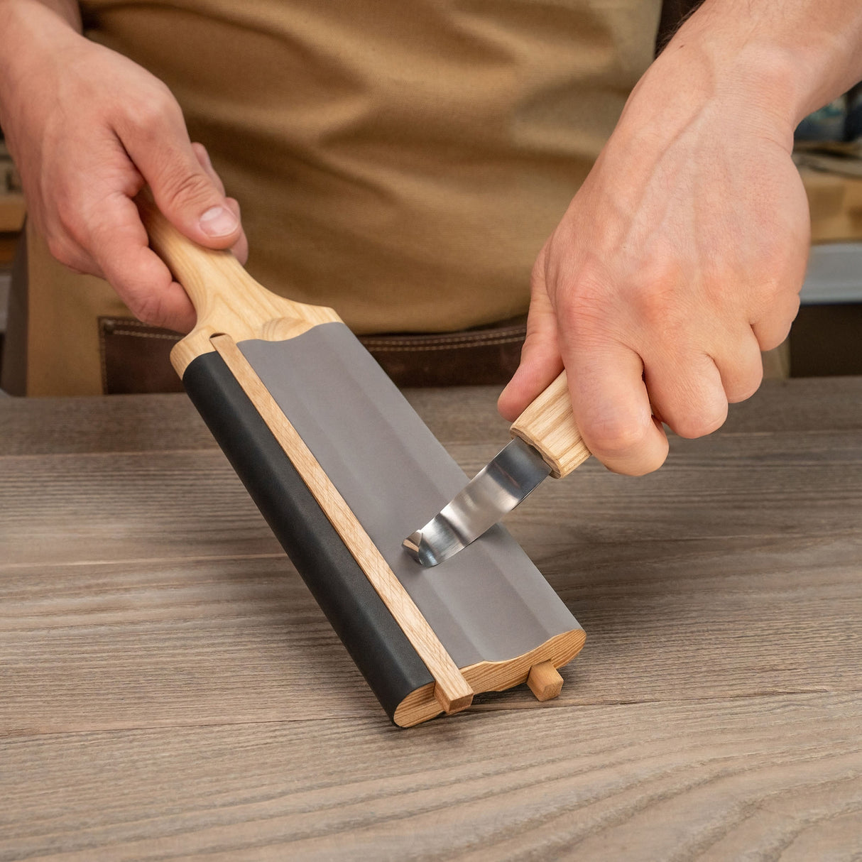 BeaverCraft Dual Sided Paddle Strop for Hook Knives & Gouges