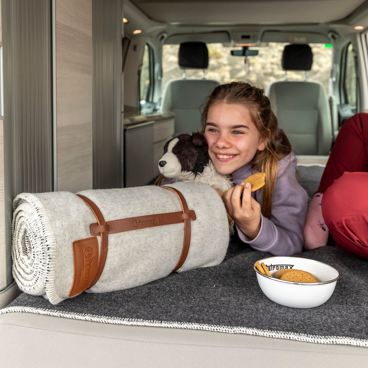 Petromax Wool Blanket with Leather Carry Strap