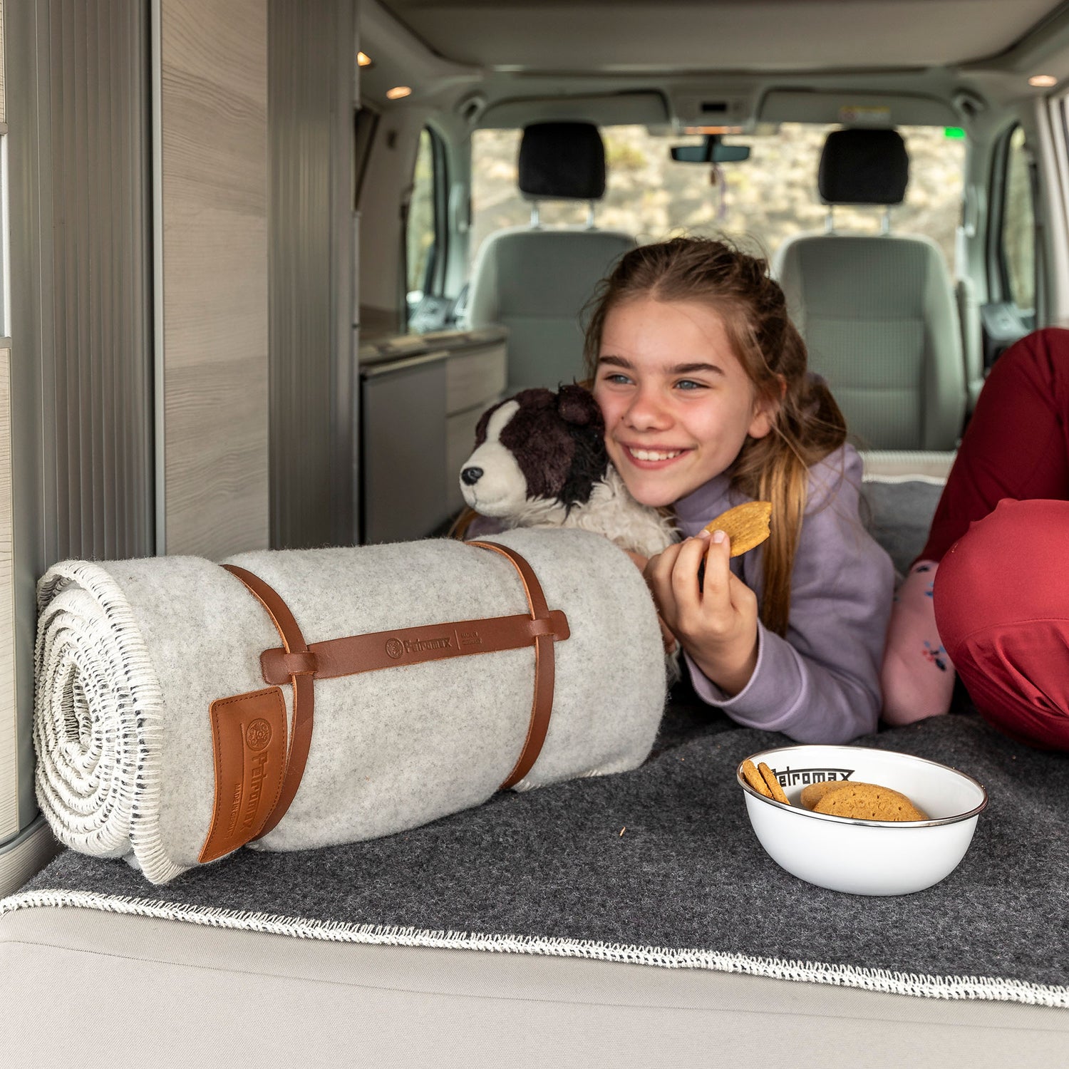 Petromax Wool Blanket with Leather Carry Strap