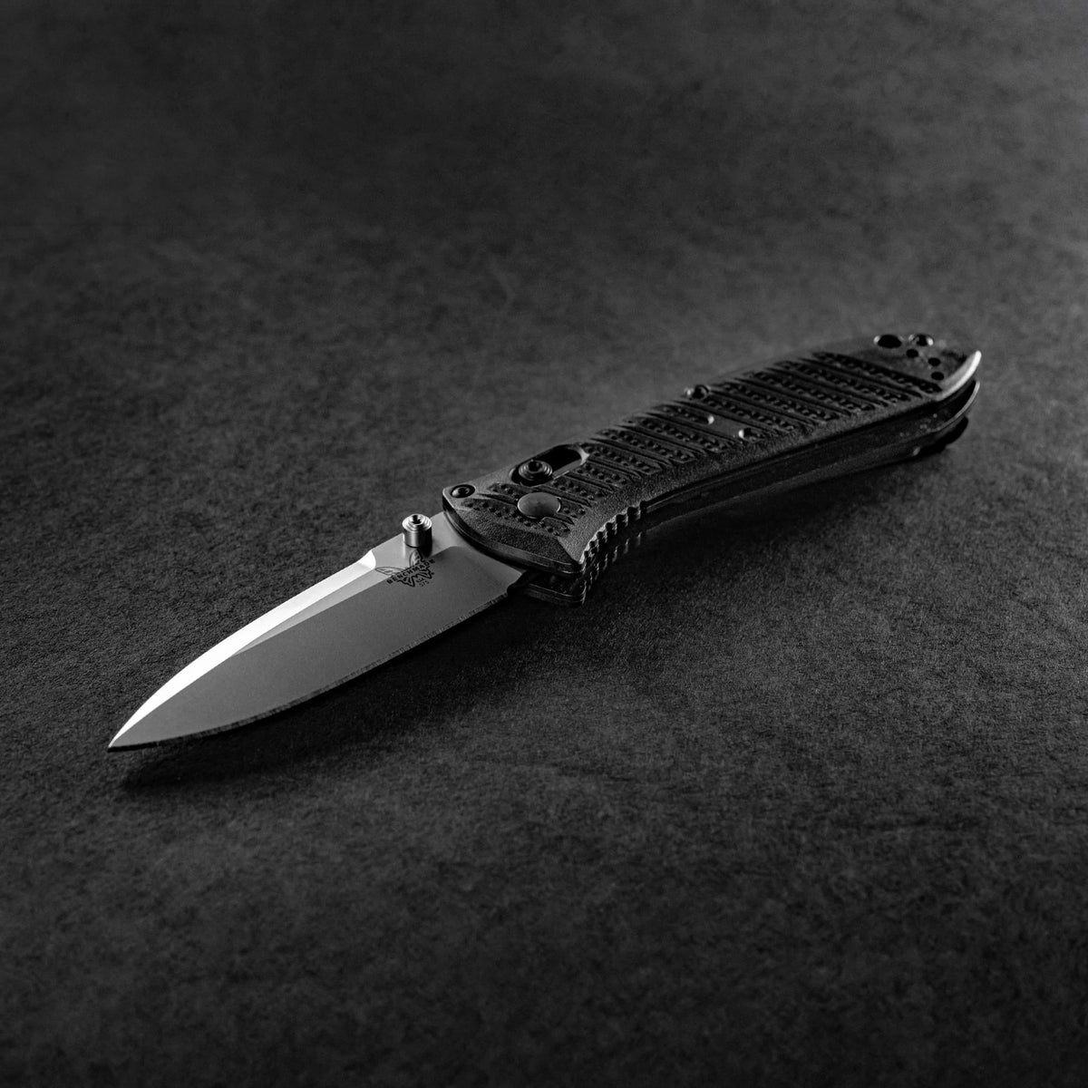 Benchmade Mini Presidio II CF-Elite Folding Knife