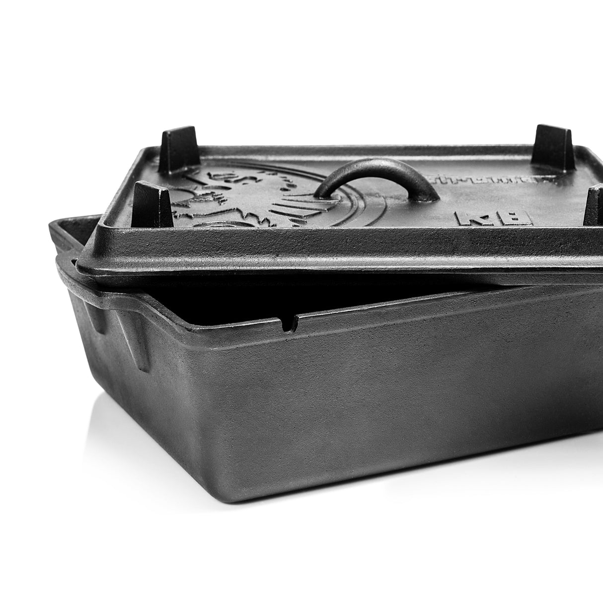 Petromax Cast Iron Loaf Pan with Lid