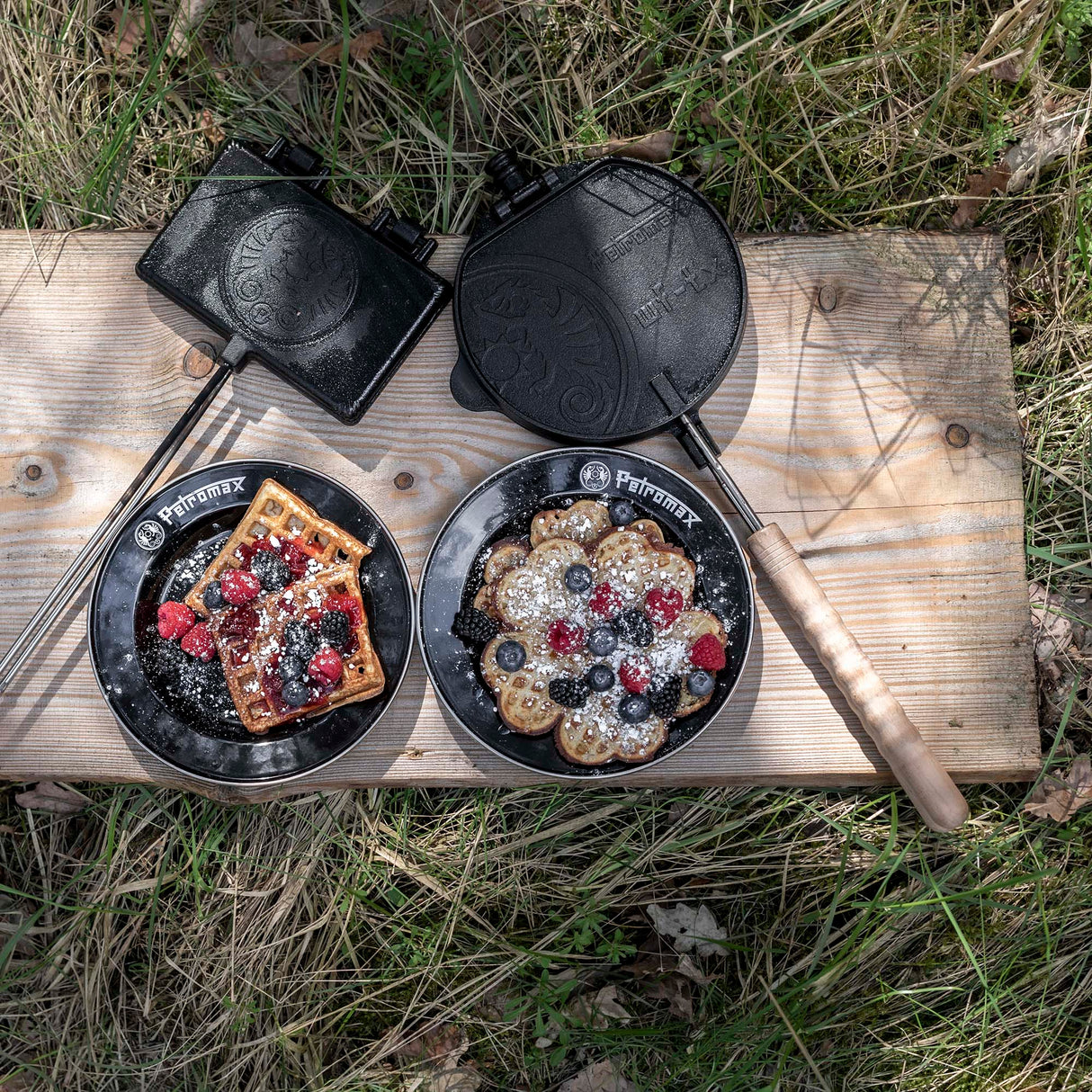 Petromax Cast Iron Rotating Waffle Iron with Stand