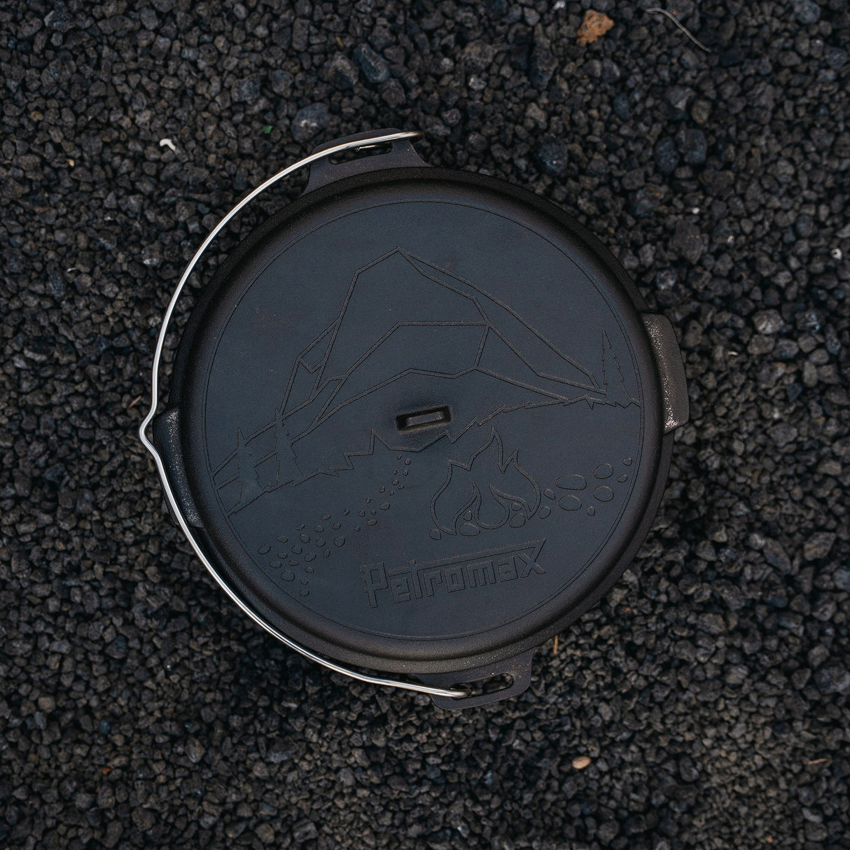 Petromax Essential Dutch Oven
