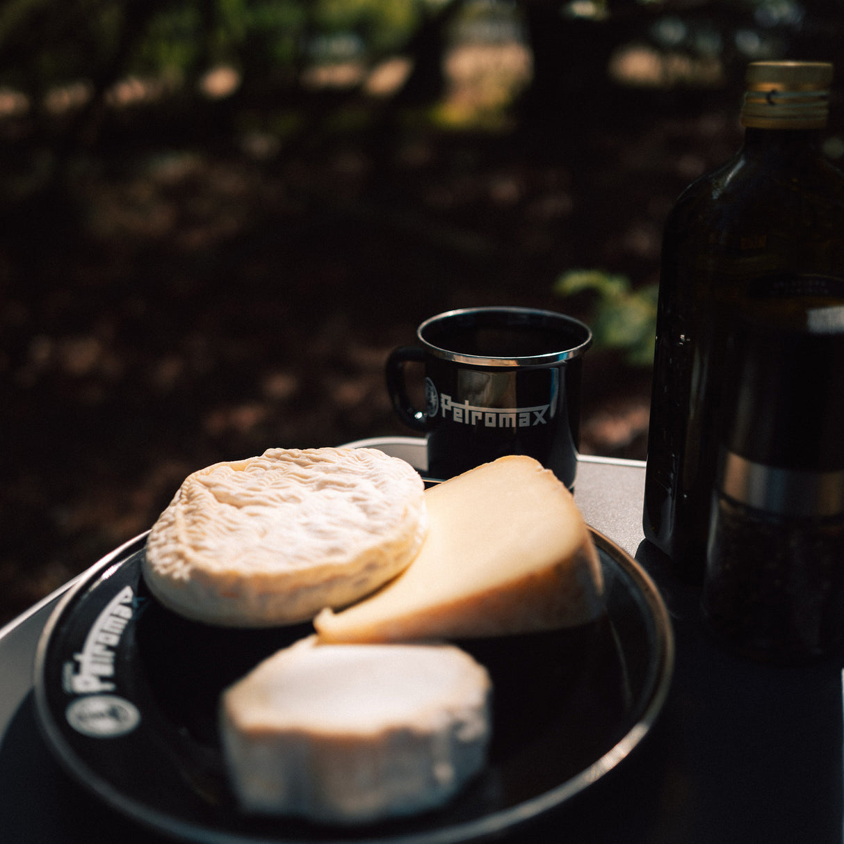 Petromax 18cm Enamel Side Plates, Set of 2