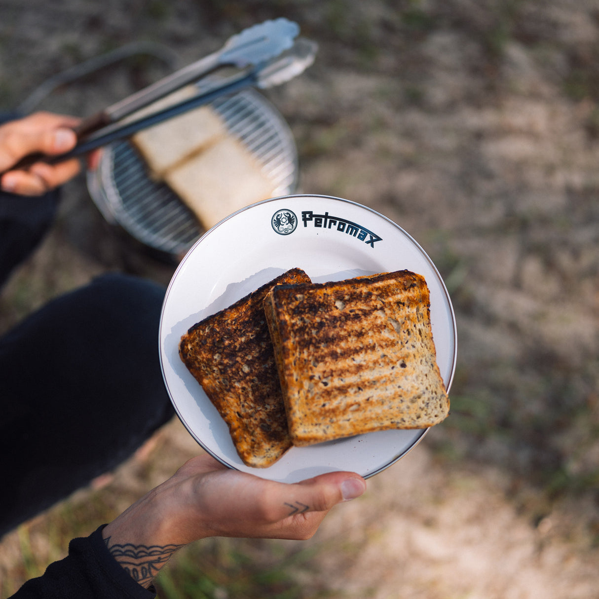 Petromax 18cm Enamel Side Plates, Set of 2