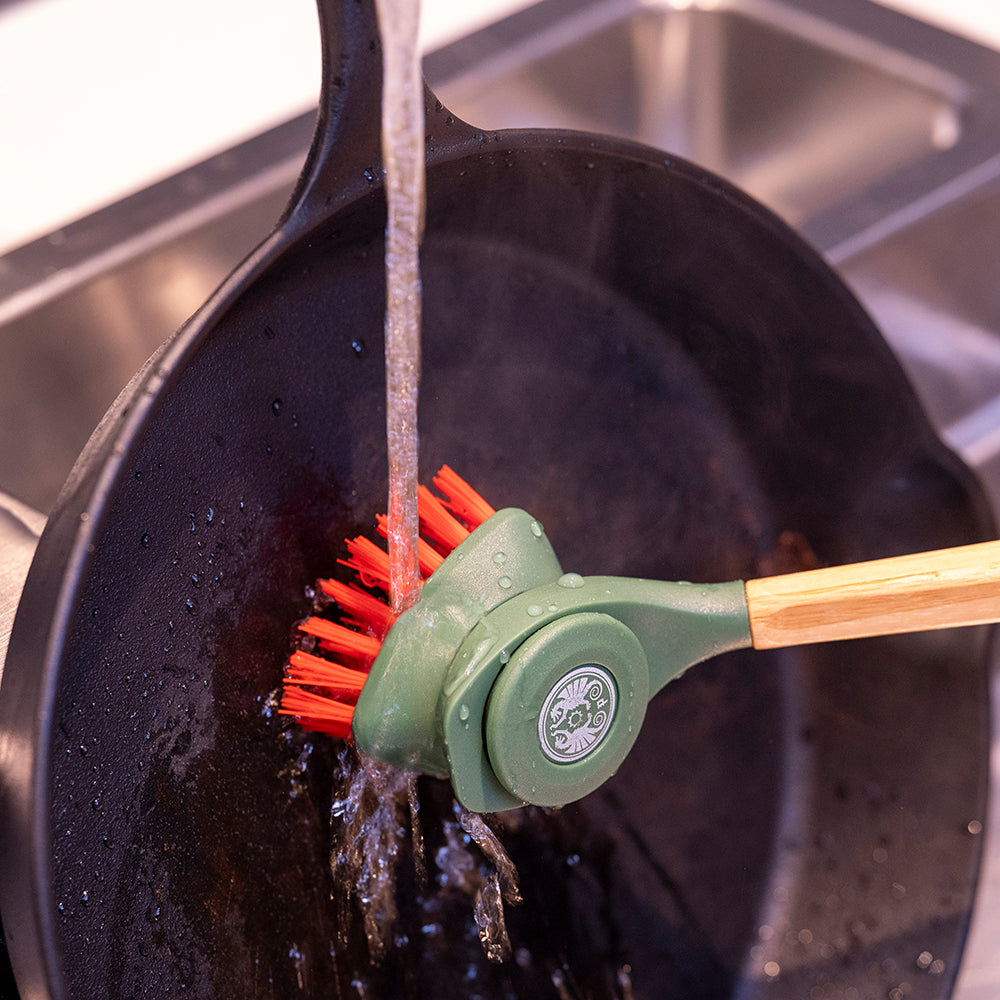 Petromax Cast Iron Brush Set