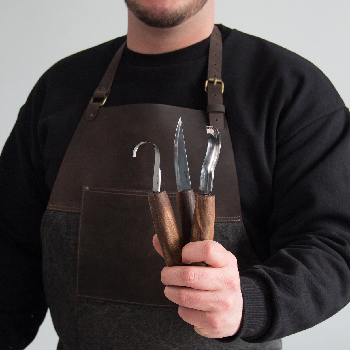 BeaverCraft 5 Piece Extended Carving Set in Genuine Leather Tool Roll