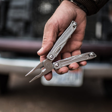 Leatherman Wingman Multi-tool and Pouch