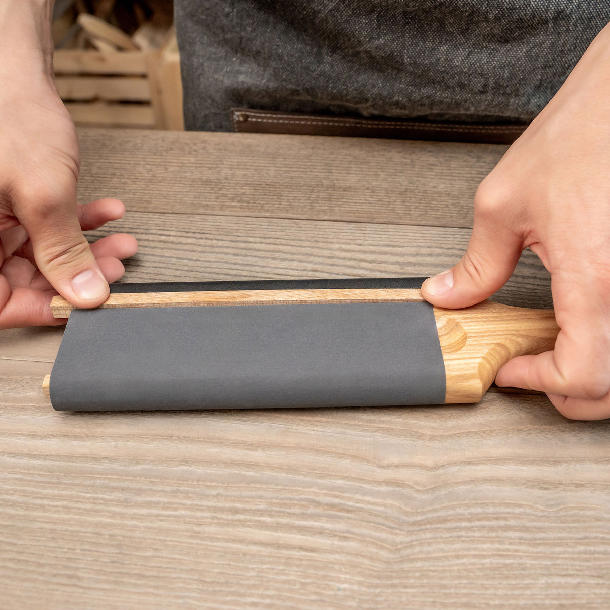 BeaverCraft Dual Sided Paddle Strop for Hook Knives & Gouges
