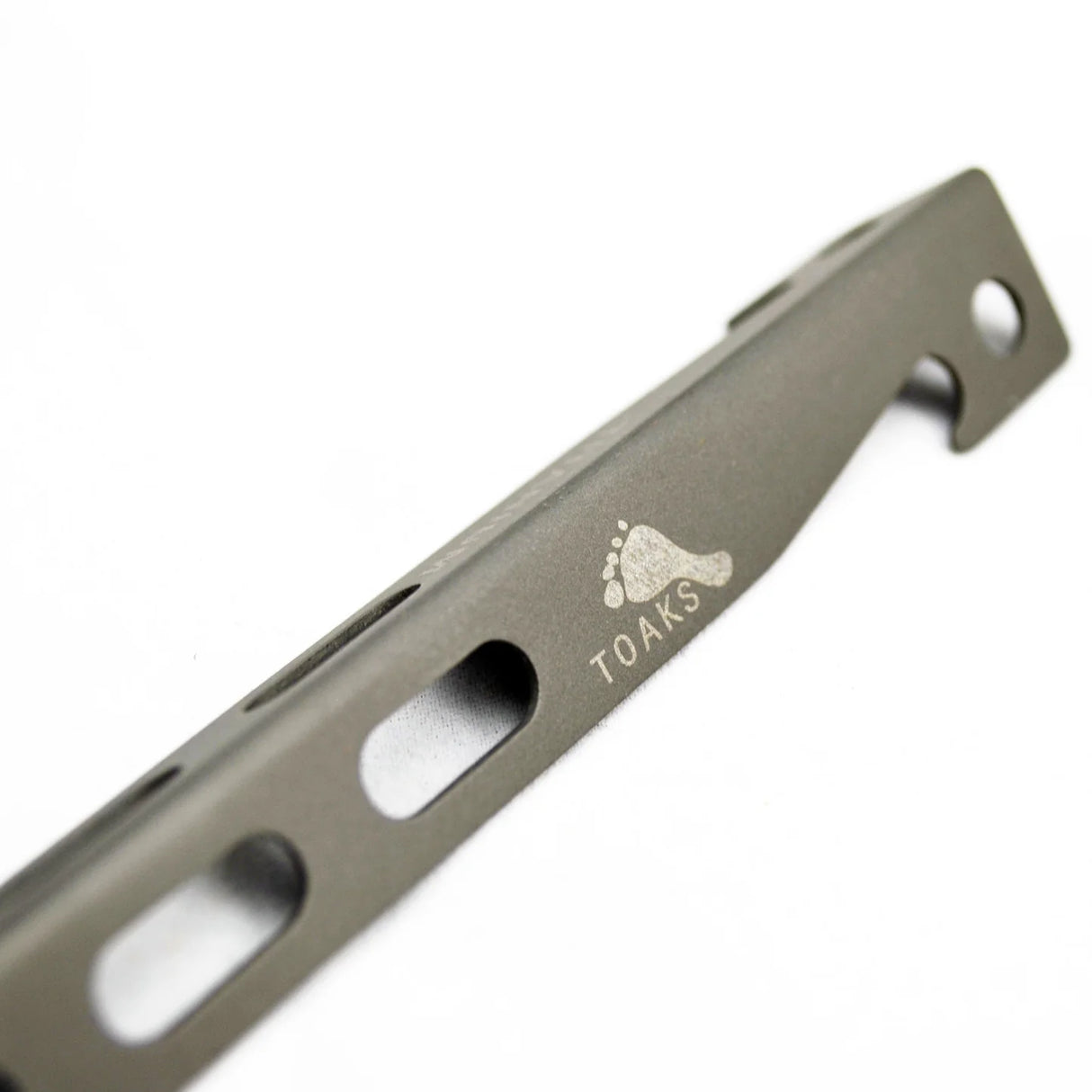 TOAKS Large Titanium V-Pegs, Set of 6