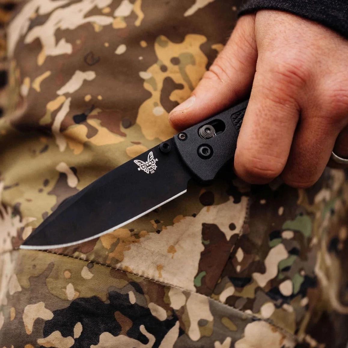 Benchmade Bugout CF-Elite DLC Folding Knife