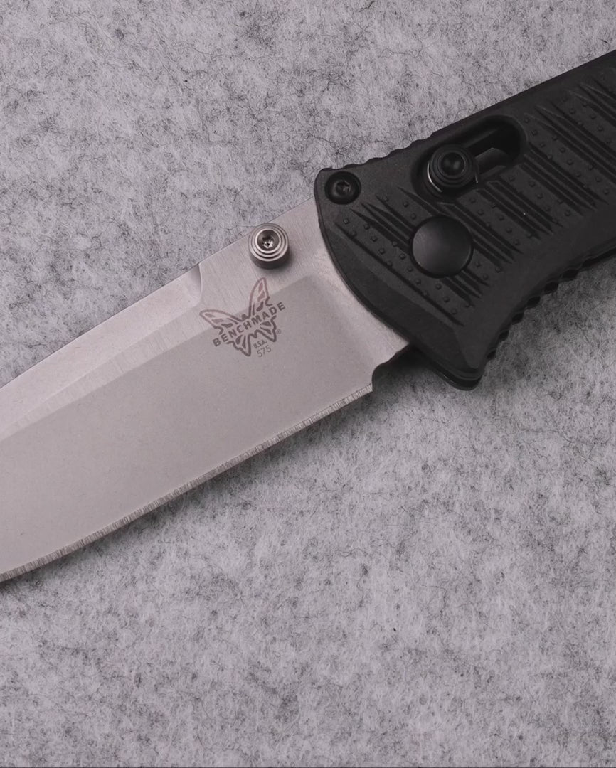 Benchmade Mini Presidio II CF-Elite Folding Knife