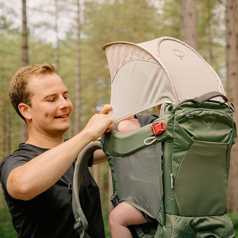 Osprey Poco Child Carrier with Rain Cover